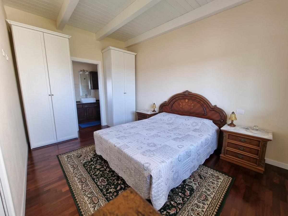 Attico Panoramico Cagliari Apartment Bagian luar foto